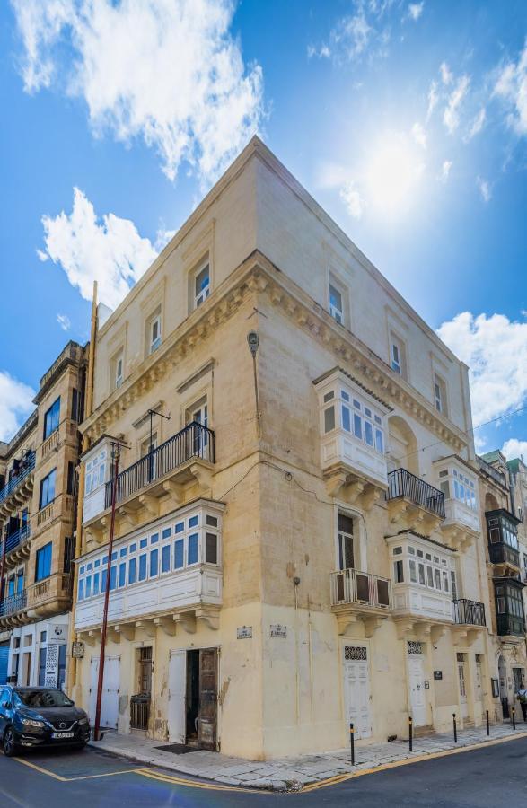 Valletta Collection - Luxury Floriana Apts, ภายนอก รูปภาพ